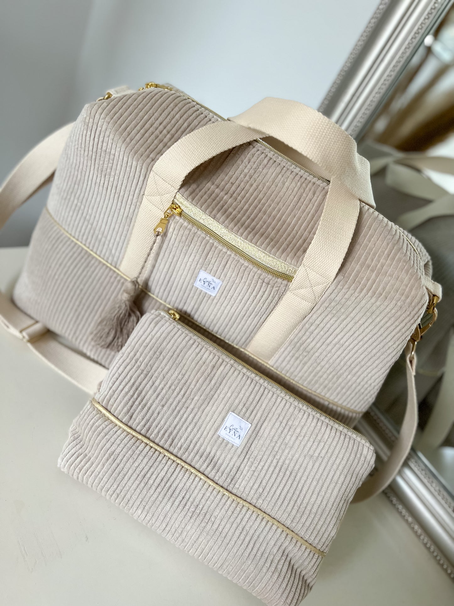 Sac maternité velours et pochette inclus