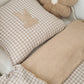 Housse de couette & coussin Vichy beige & pilou + coussin fleur